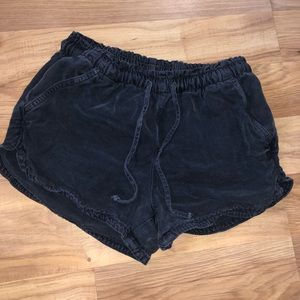 American Eagle black vacay shorts